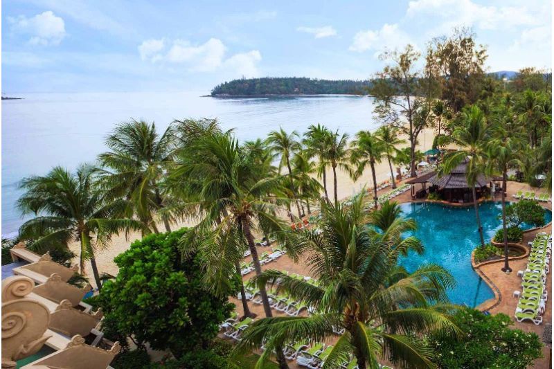 BEYOND RESORT KATA