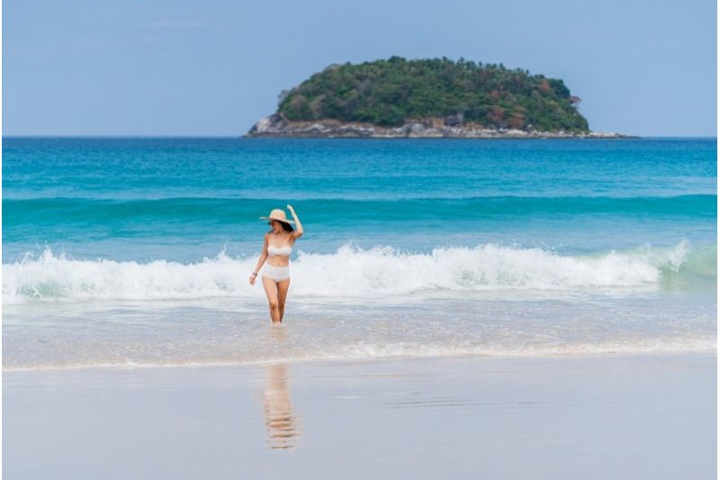BEYOND RESORT KATA