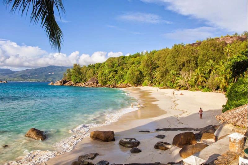 ANSE SOLEIL BEACHCOMBER MAHÉ 